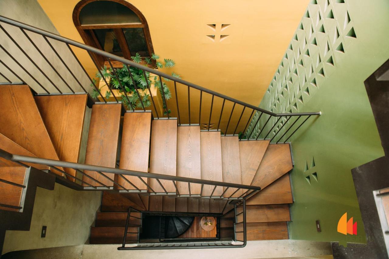 Deja Vu House Ha Long Hotel Exterior photo